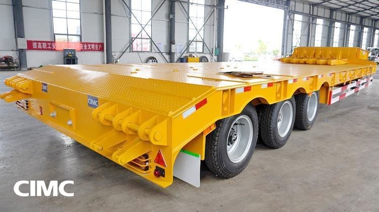 CIMC Tri Axle 60 Ton Low Bed Trailer will be sent to Malaysia