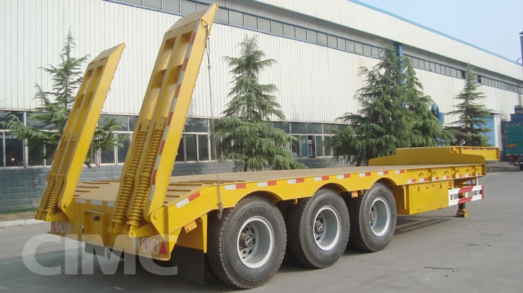 CIMC New 3 Axle 40 Ton Lowbed Truck Trailer will be sent to Guyana 