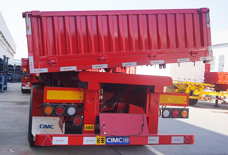 CIMC New Tri Axle 34 Ton Side Tipper Trailer for Sale in Ghana