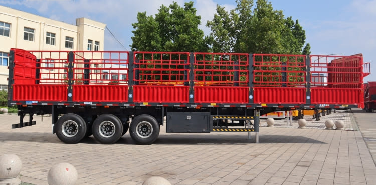 Tri Axle 60 Tons Livestock Fence Semi Trailer for Sale in Tanzania