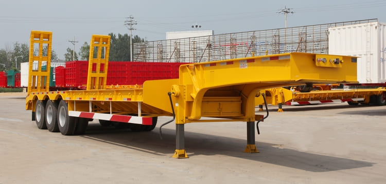 CIMC Tri Axle 50 Ton low Loader Trailer for Sale in Mozambique