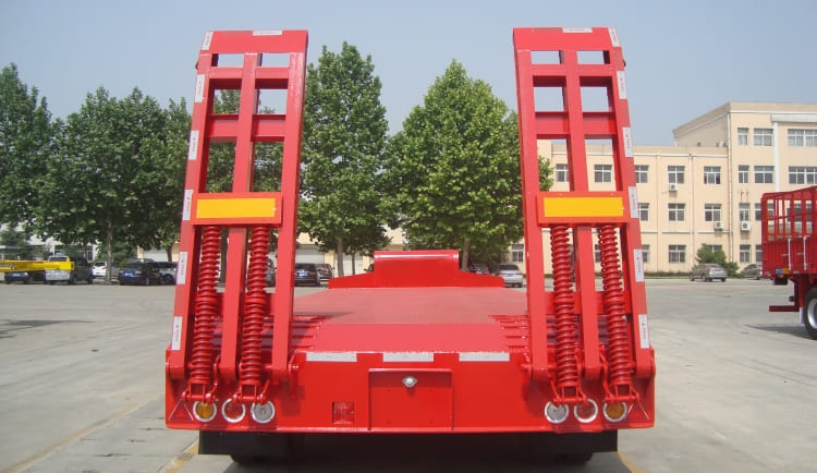 CIMC 2 Axle 40 Ton Semi Low Bed Trailer for Sale in Kenya