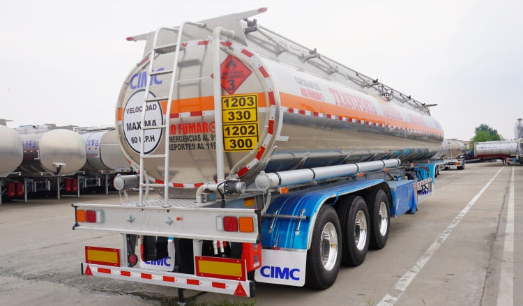 Tri Axle 45000 Liters Aluminum Diesel Tanker Trailer for Sale in Mozambique