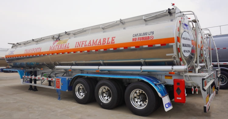Tri Axle 45000 Liters Aluminum Diesel Tanker Trailer for Sale in Mozambique