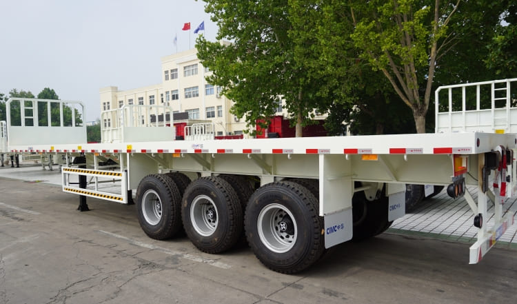 CIMC Tri Axle 40ft Flatbed Semi Trailer for Sale in Tanzania