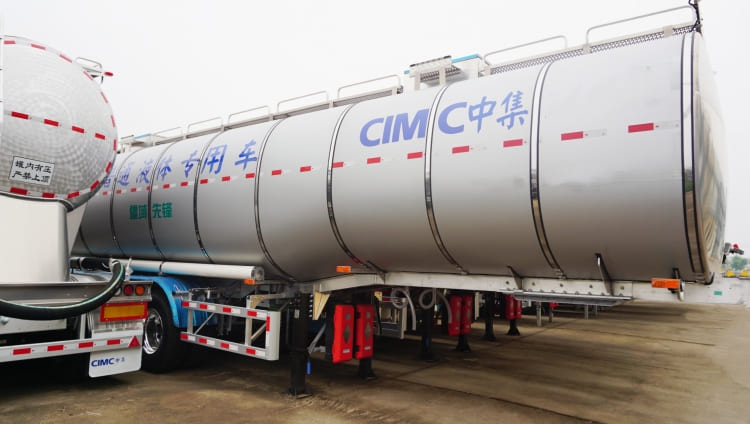 CIMC 3 Axle 42000 Liters Aluminum Diesel Tanker Trailer for Sale in Ghana