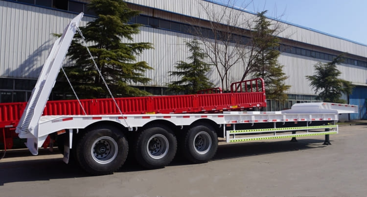 CIMC Tri Axles 80 Ton Low Bed Trailer for Sale in Uganda