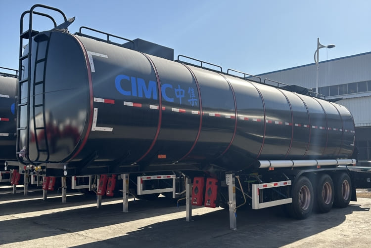 China CIMC Tri Axle Diesel Fuel Tanker Trailer for Sale in Madagascar