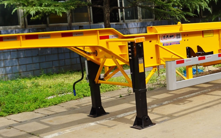 CIMC Tri Axle 40 Foot Gooseneck Container Trailer Chassis for Sale in Mauritius