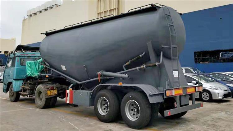2 Axle 40CBM Bulker Cement Trailer for Sale In Burundi