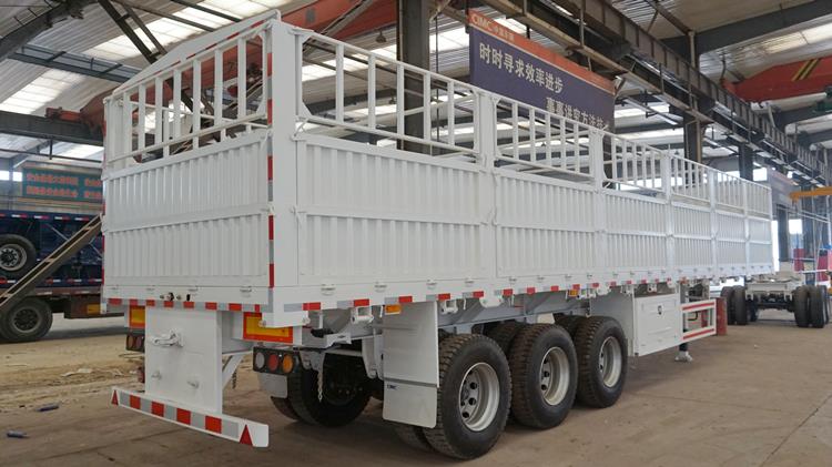 Tri Axle Fence Cargo Semi Trailer for Sale In Dominica
