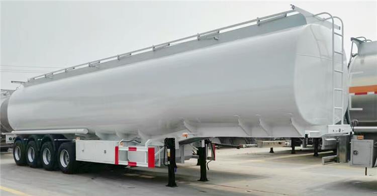 4 Axle 50000 L Fuel Tanker Trailer for Sale In Ghana Tema