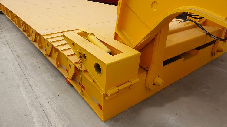 Lowboy Trailer for Sale-Removable Detachable Gooseneck Mining Lowboy Trailer