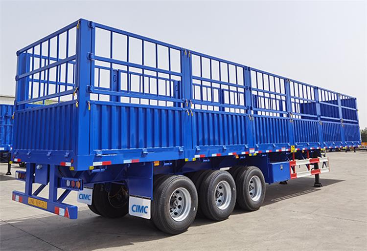Tri Axle Livestock Fence Semi Trailer for Sale in Zambia