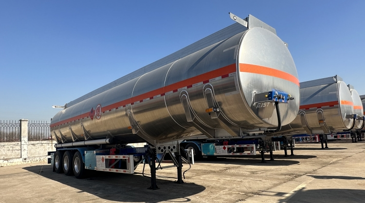 CIMC Fuel Tanker Trailers for Sale | 50000 Liter Tri Axle Fuel Tanker Trailer Manufacturers | Fuel Tanker Price