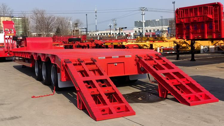 CIMC Triple Axle Lowbed Semi Trailer 60 Tons for Sale
