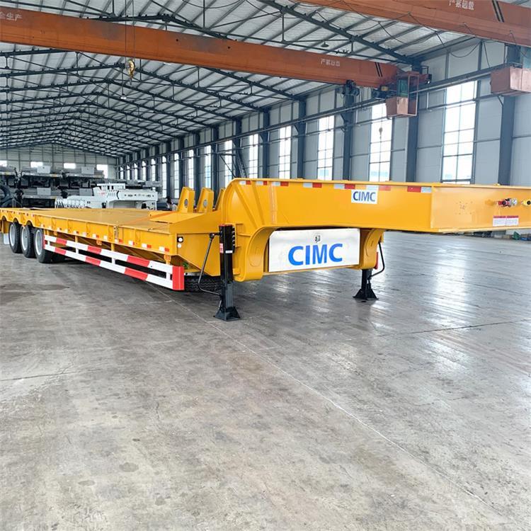 Tri Axle Low Bed Truck Trailer
