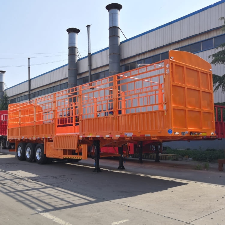 Tri-axle 50 Tons Animal Transport Fences Truck Trailer