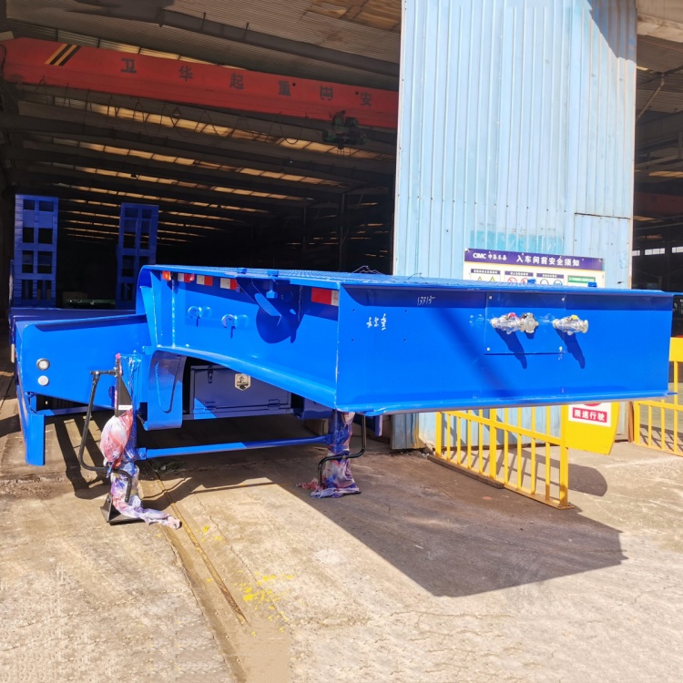 CIMC 4 Axle 100 Ton Low Bed Trailer