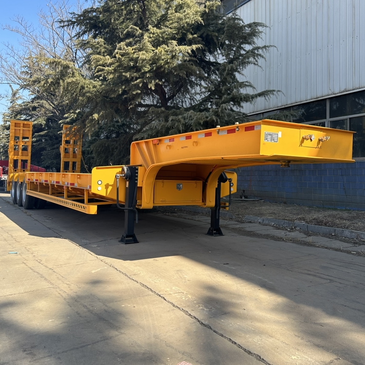 CIMC 3 Axle 60 Tons Low Bed Trailer